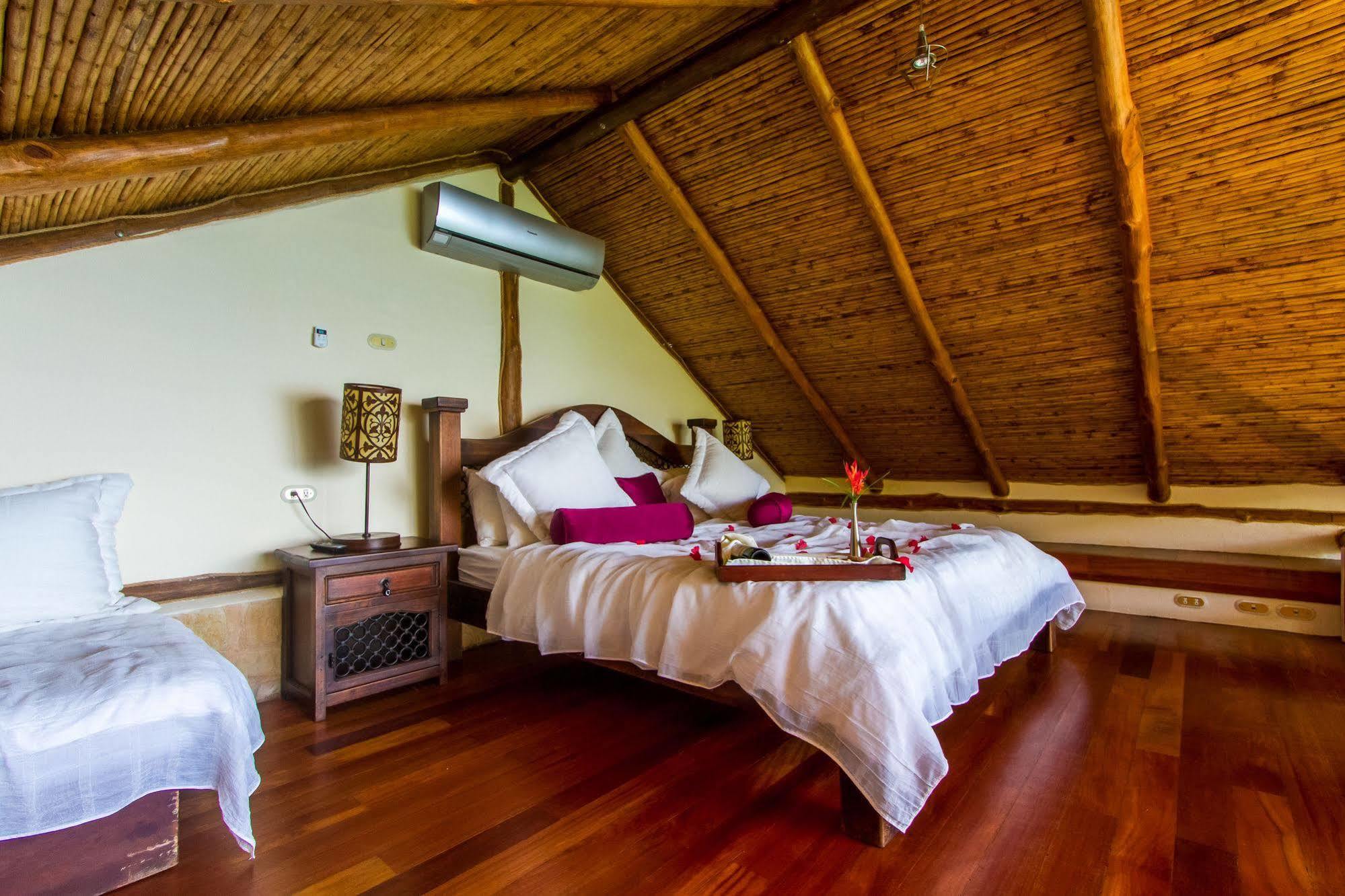 Issimo Suites Boutique Hotel & Spa - Adults Only Vườn quốc gia Vườn quốc gia Manuel Antonio Ngoại thất bức ảnh